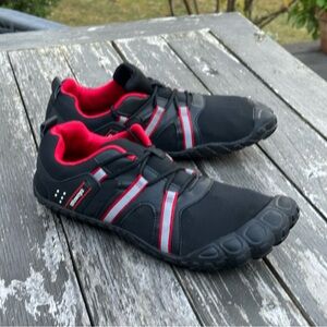Weweya Barefoot Minimalist Black Red Running Shoes Men's Size 10.5 / EU 43